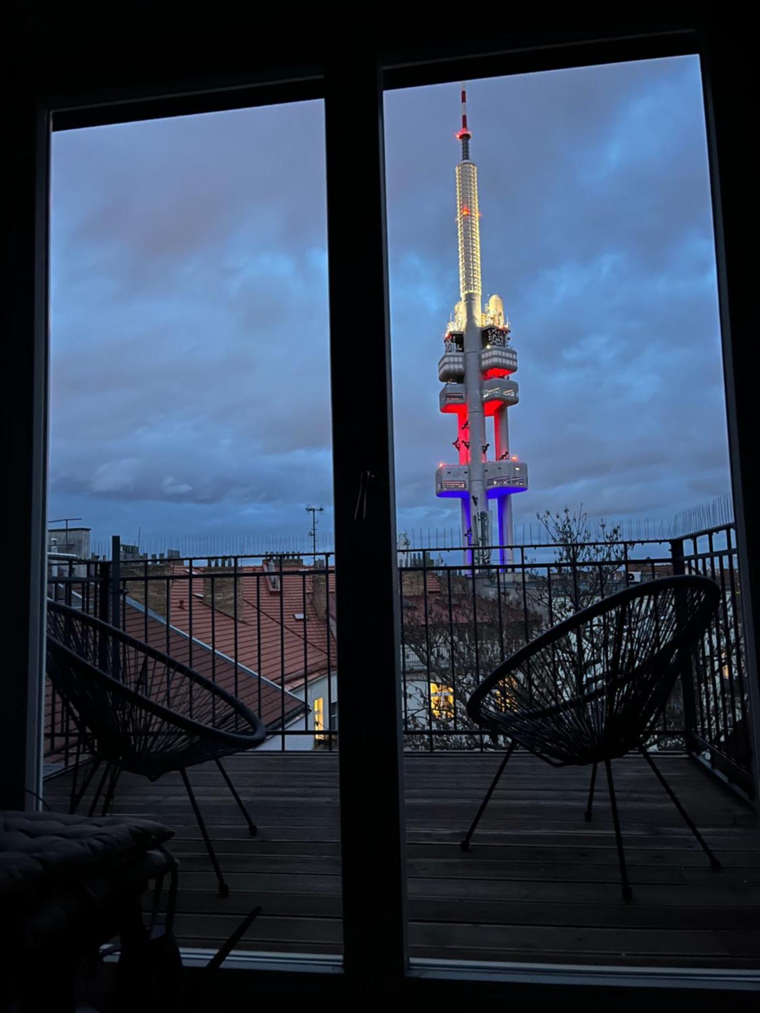 Rooftop Penthouse With Terrace, Prime Location Praga Exterior foto